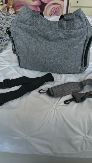 Bolso de bebé para carrito  color gris nuevo