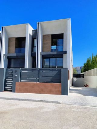 Dúplex en venta en Gata de Gorgos