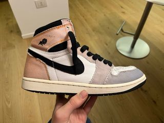 Air Jordan 1 Retro High Skyline