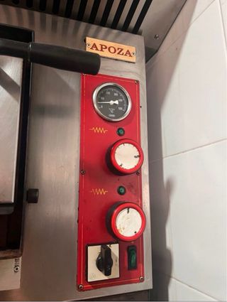 Horno Apoza Trifásico 9 Pizzas de 30cm
