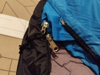 Saco de dormir ligero y compacto