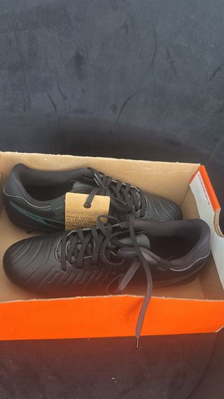 Zapatillas Nike Tiempo Fútbol Negro/Teal
