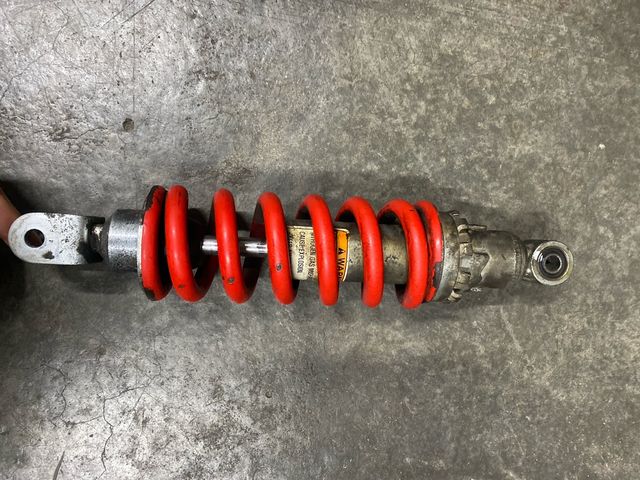 Amortiguador Trasero Hyosung