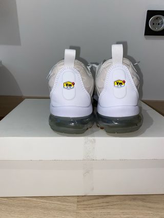 Nike Air VaporMax Triple White