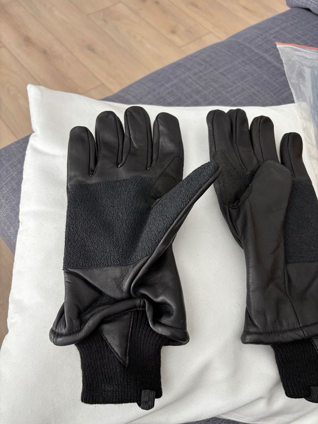 Guantes de paracaídas negros
