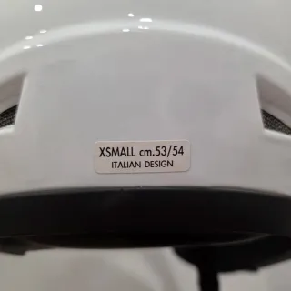 Casco modulare con visiera solare interna