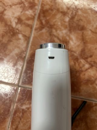 Grifo Batería Blanco y Negro