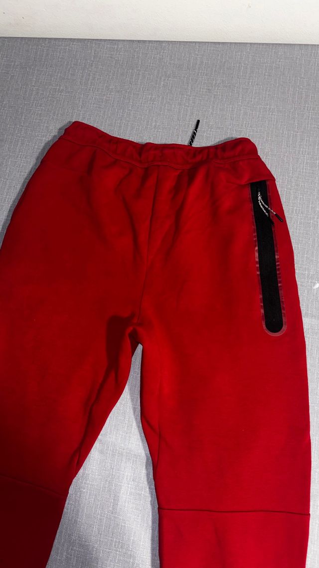 Pantalón Nike Tech Rojo