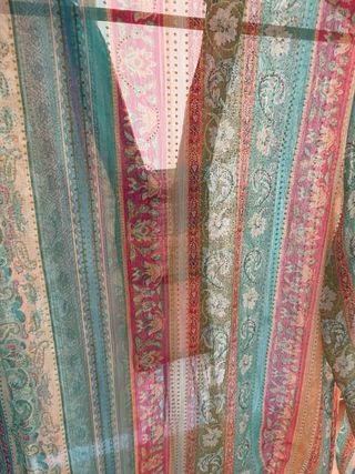 Blusa gasa semitransparente estampada