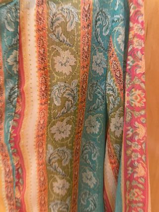 Blusa gasa semitransparente estampada