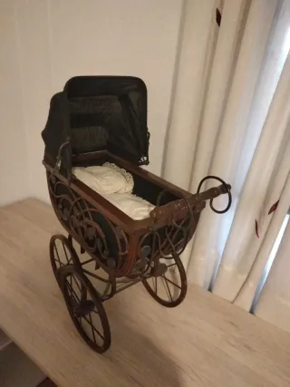 Carrito de juguete antiguo