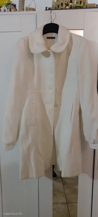Cappotto bianco elegante