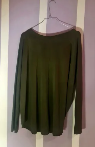Blusa verde oliva