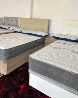 Cabeceros + Canapés + colchones + Mesitas