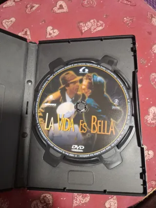 La Vida es Bella DVD