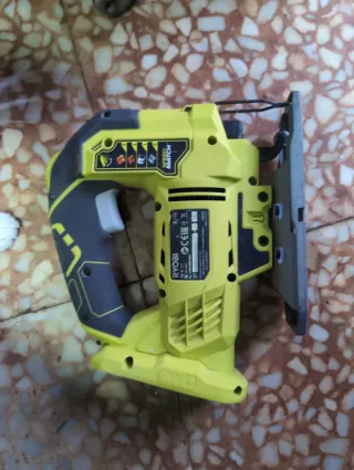 Caladora Ryobi ONE+