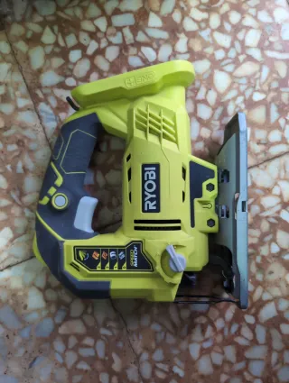 Caladora Ryobi ONE+