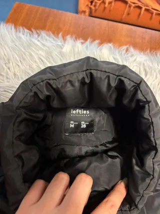 Cazadora de invierno negra