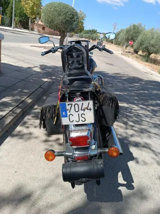 Suzuki Intruder 800 Moto