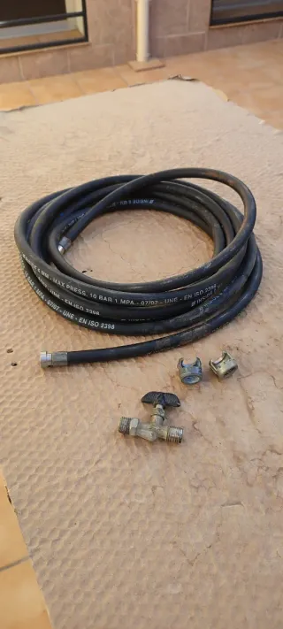 Manguera hidráulica con válvula