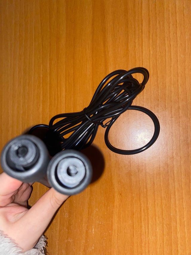 Cuerda de saltar negra