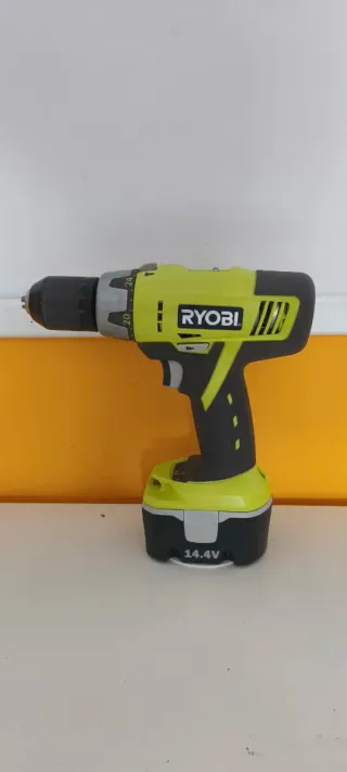 Taladro Ryobi 14.4V