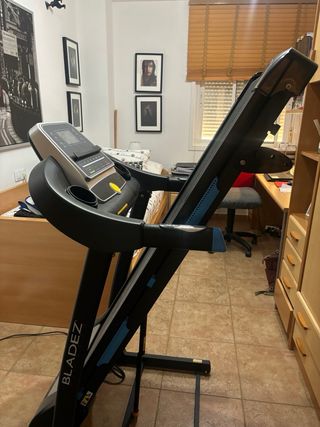 Cinta de correr plegable BLADEZ BZ6260