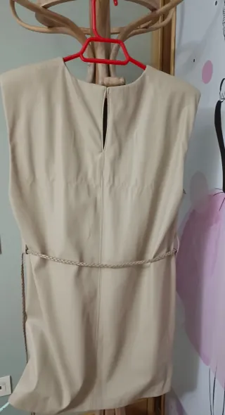 Vestido Zara Talla L Beige
