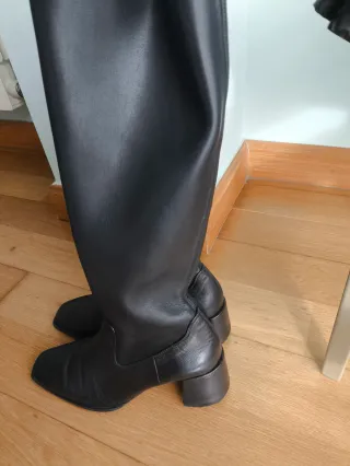 Botas altas Unisa negras