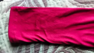 Camiseta asimétrica manga larga fucsia