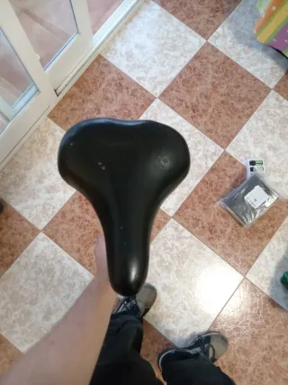 Sillín de Bici UNO Negro