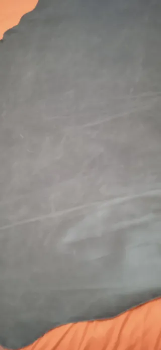 Piel Verde Oliva y Gris Oscuro