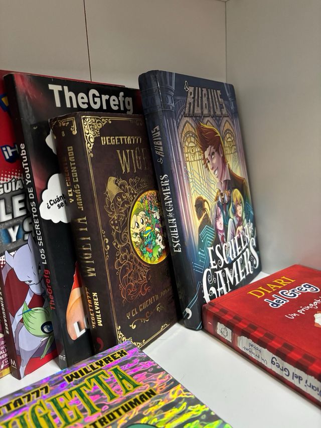 PACK 11 LIBROS VIDEOJUEGOS Y YOUTUBERS