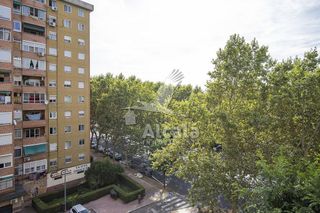 Piso en venta en Reyes Católicos en Alcalá de Henares