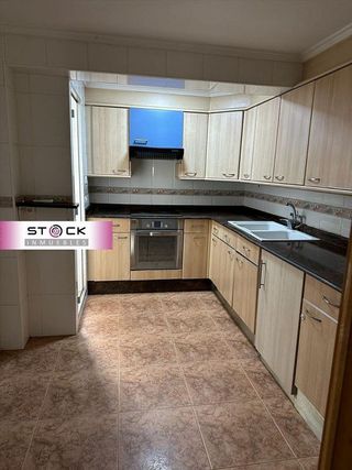 Piso en venta en Centro Ciudad en Manises