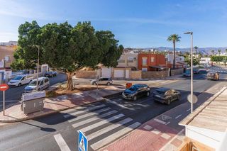 Piso en venta en El Puerto - Romanilla en Roquetas de Mar