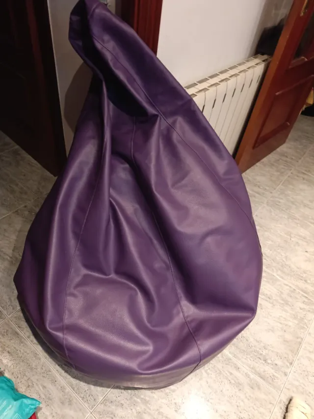 Puf Morado Piel Sintética