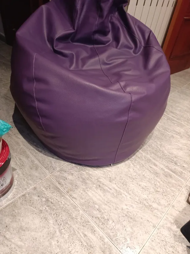 Puf Morado Piel Sintética