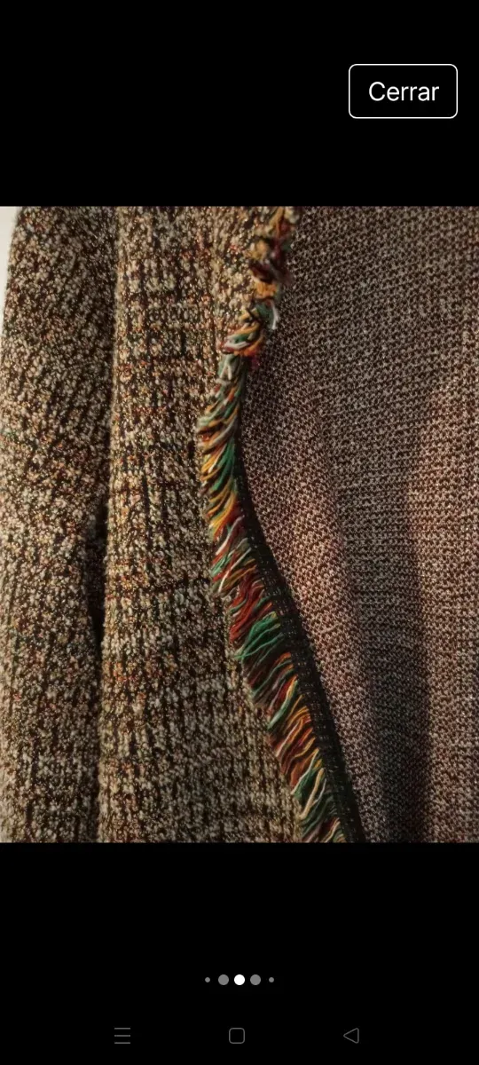 Abrigo Zara punto tres cuartos flecos