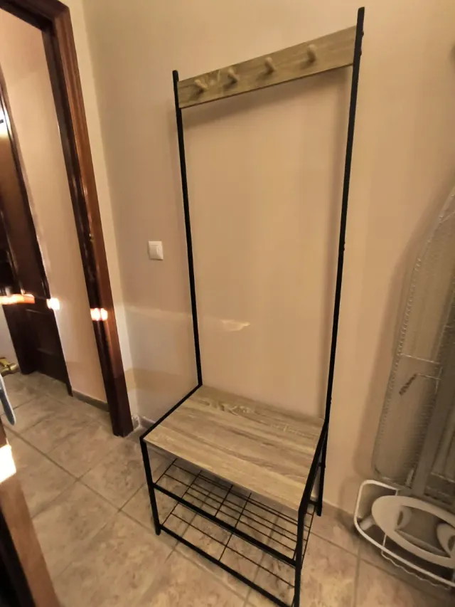 Mueble recibidor con perchero y zapatero