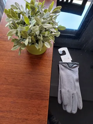 Guantes de mujer grises de algodón