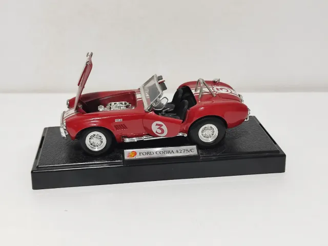 Ford Cobra 427S/C escala 1:24