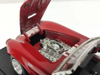 Ford Cobra 427S/C escala 1:24