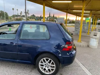 Volkswagen Golf 2003