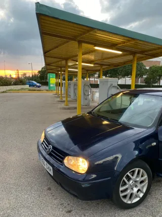 Volkswagen Golf 2003