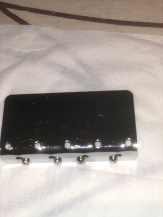 Puente de bajo electrico.