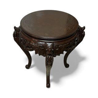 Mesa auxiliar oriental Circa 1.890.