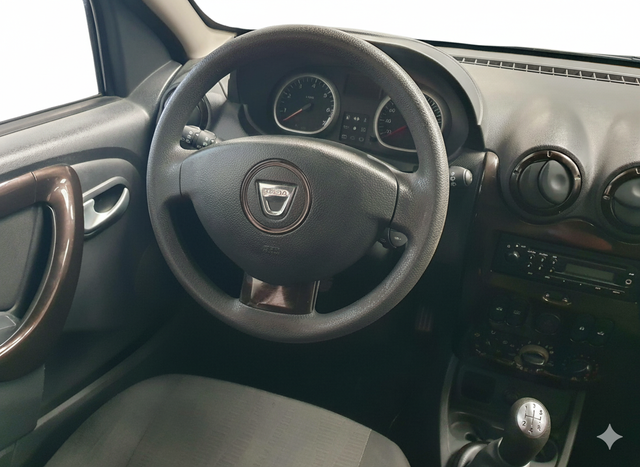 Dacia Duster 2012
