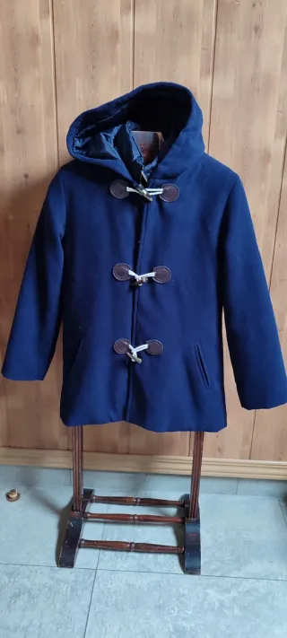 Trenca abrigo capucha azul marino