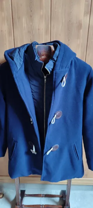 Trenca abrigo capucha azul marino